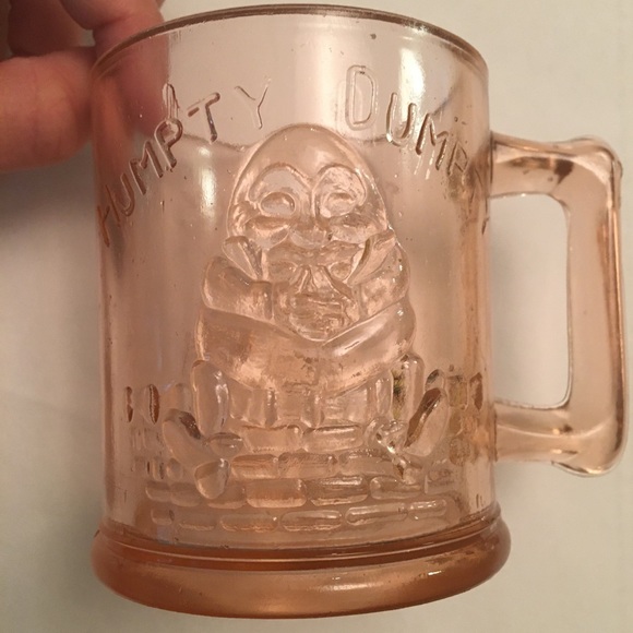 Vintage children’s place setting glass peach bowl plate and cup matching set - Picture 4 of 10